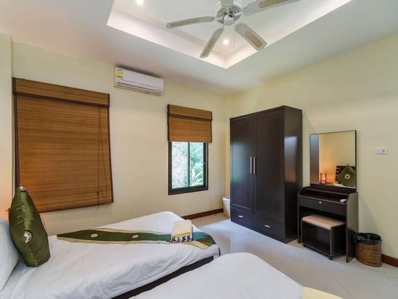 3 Bedroom Sea View Villa Pad Thai