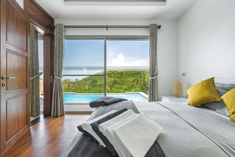 3 Bedroom Sea View Villa Mikia