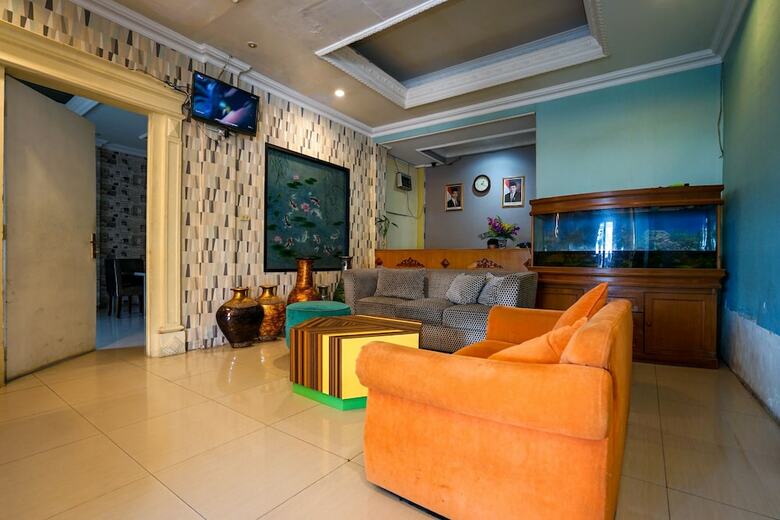 Oyo 1273 Hotel Belvena
