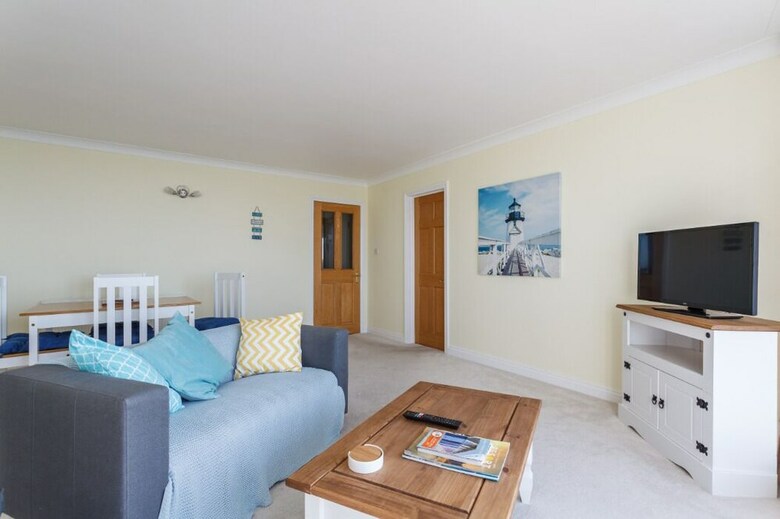 'coastal Views' Apartment At Southbourne