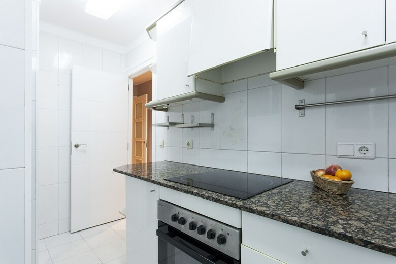 Ab Gaud� Avenue Apartment