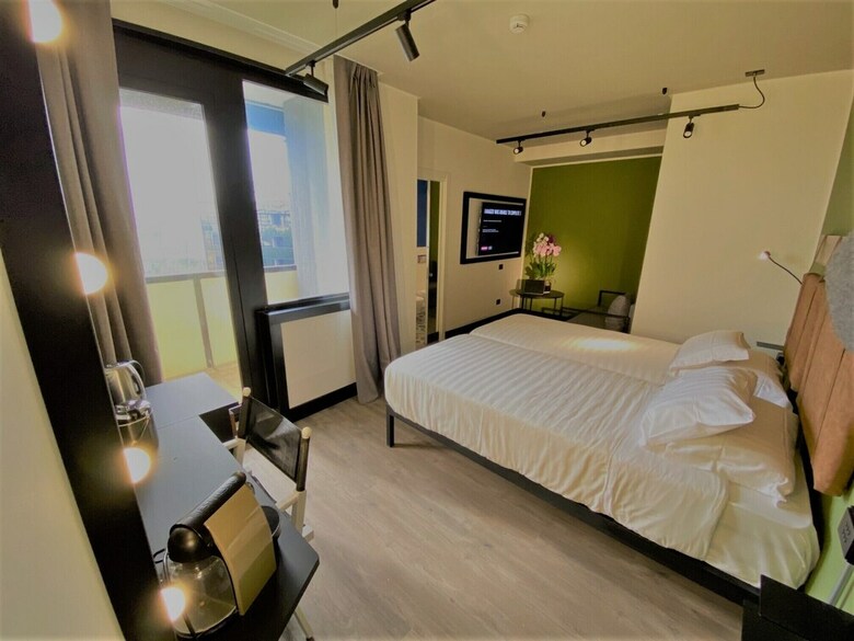 Posada Movie Movie Hotel