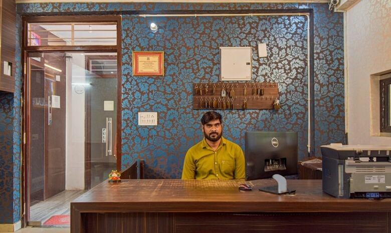 Hotel Radha Nikunj Residency