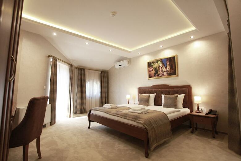 Hotel Provence Rooms