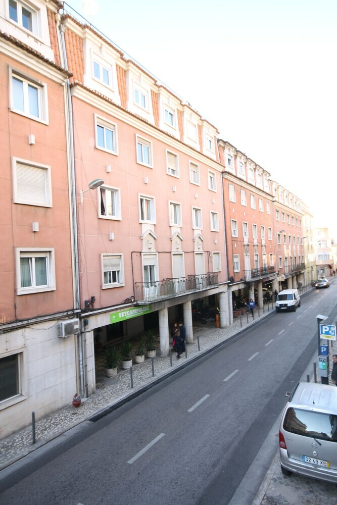 27 92 Campolide Apartment