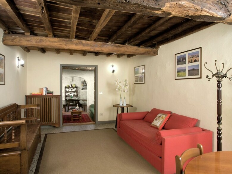 Charming Cottage Situated On An Estate