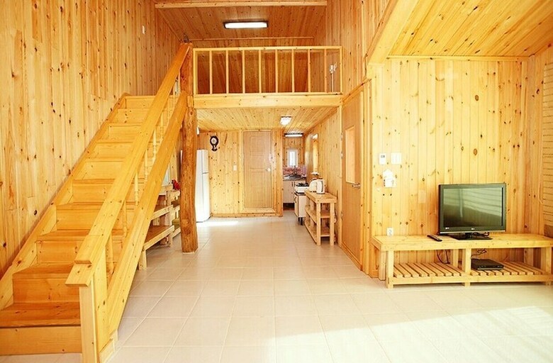 Apartamentos Lucia Pension