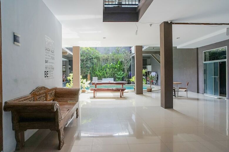 Hotel Bali 4 Stay