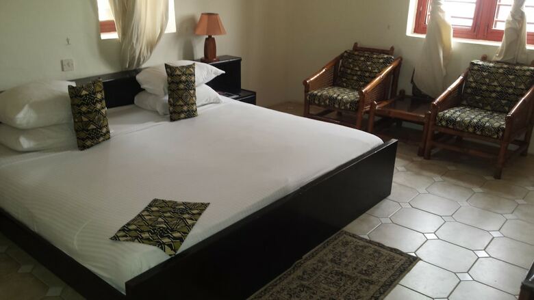 Bed & Breakfast Coconut Grove Bridge House