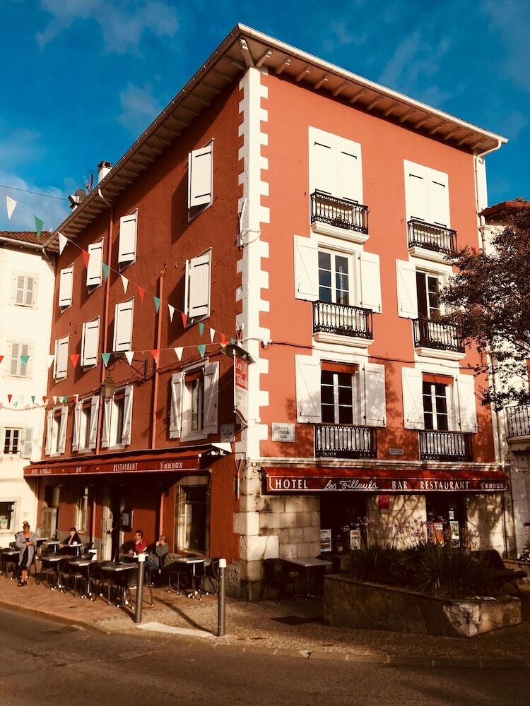 Hotel H�tel Les Tilleuls
