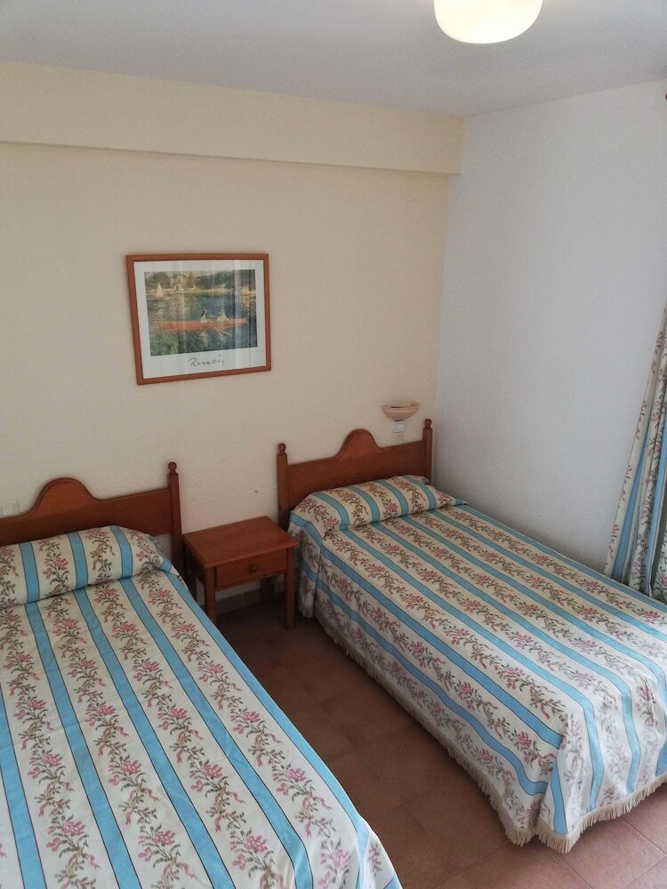 Apartamento Deltamar 25