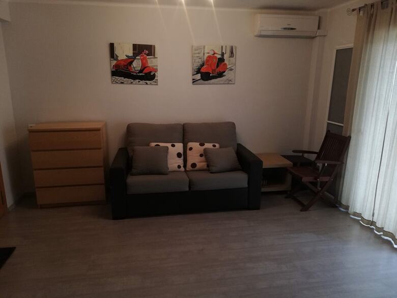 Apartamento 1.estudios Solmar Esc. 4 1� Pta 4