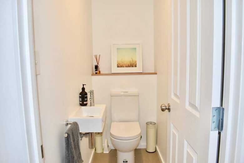 Charming Terrace House On Tree Lined Street