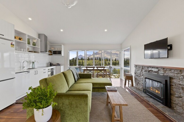 Bed & Breakfast Stay Of Queenstown