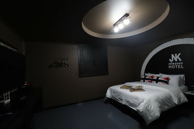 Gunsan Jnk Classic Hotel - Gray