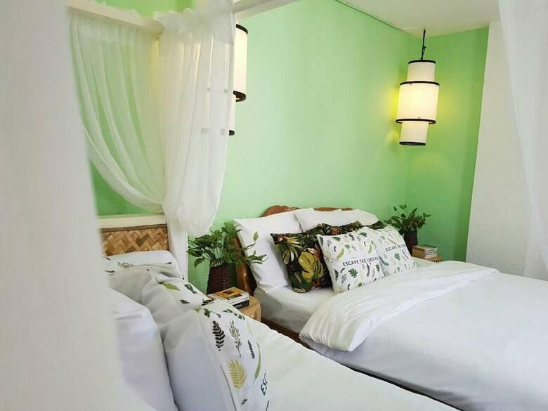 Hotel Cocotel Penthouse 8 Colors