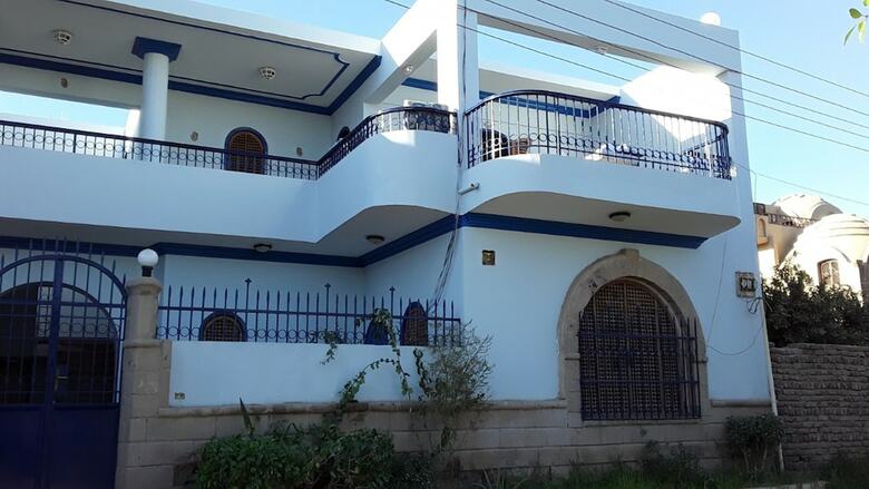 Hotel Blue House