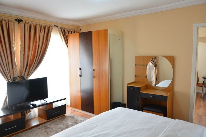 Hotel Aishar Residence
