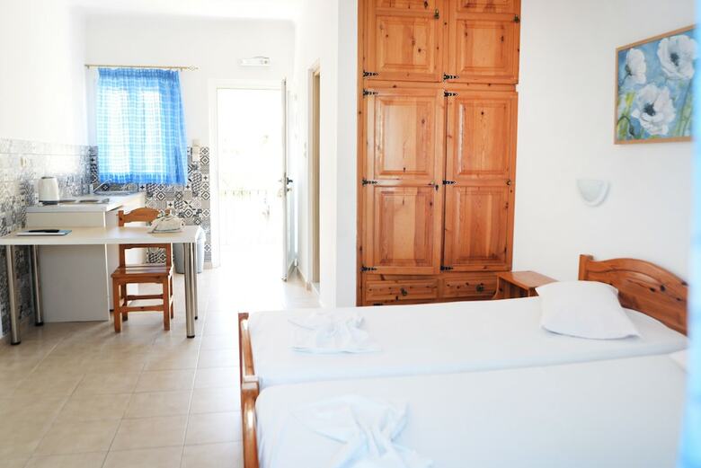 Norma's Village Hotel
