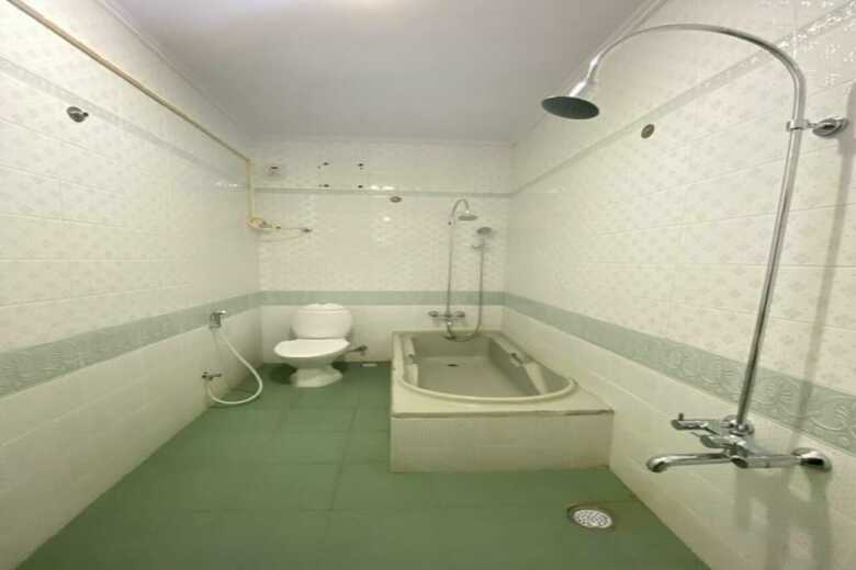 Hotel Iris