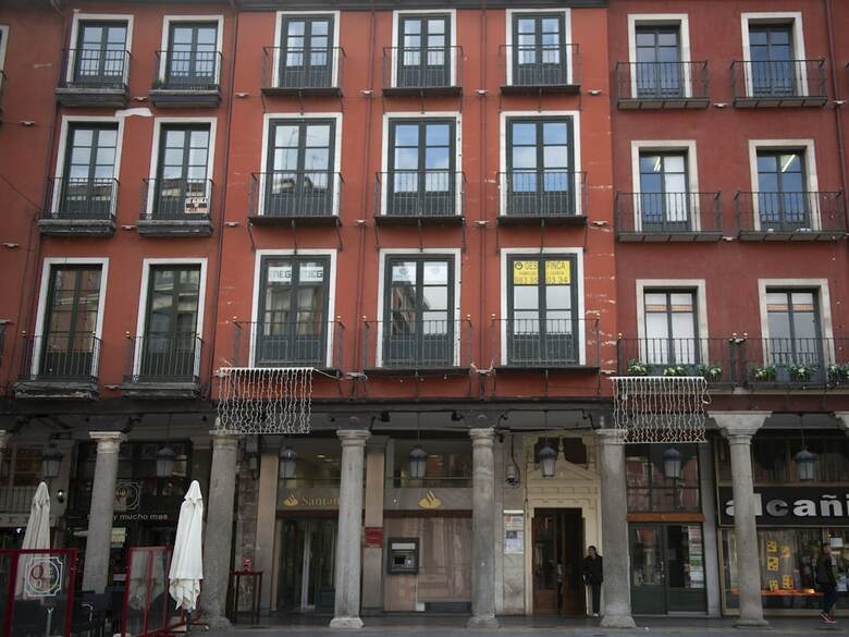 Apartamentos Espacios Blanco Plaza Mayor