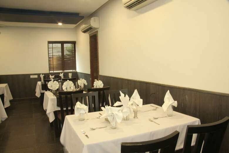Vinnca Krishna Park Hotel