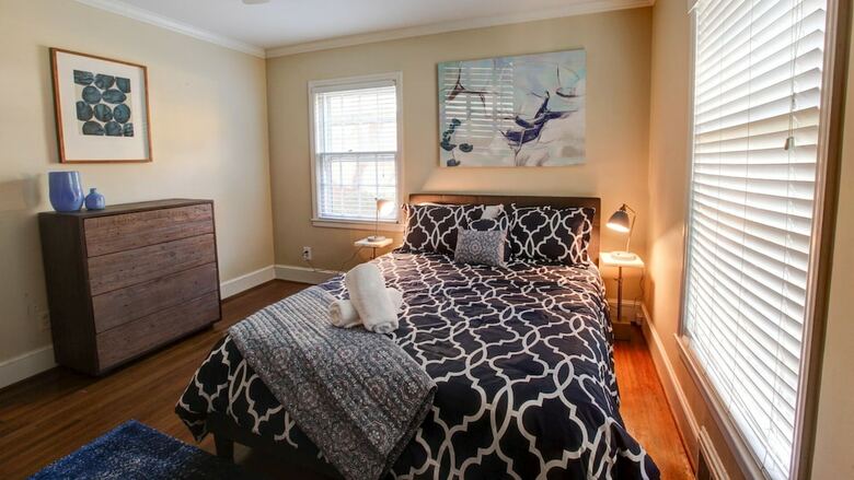 3 Bedroom, Woodlark Lane