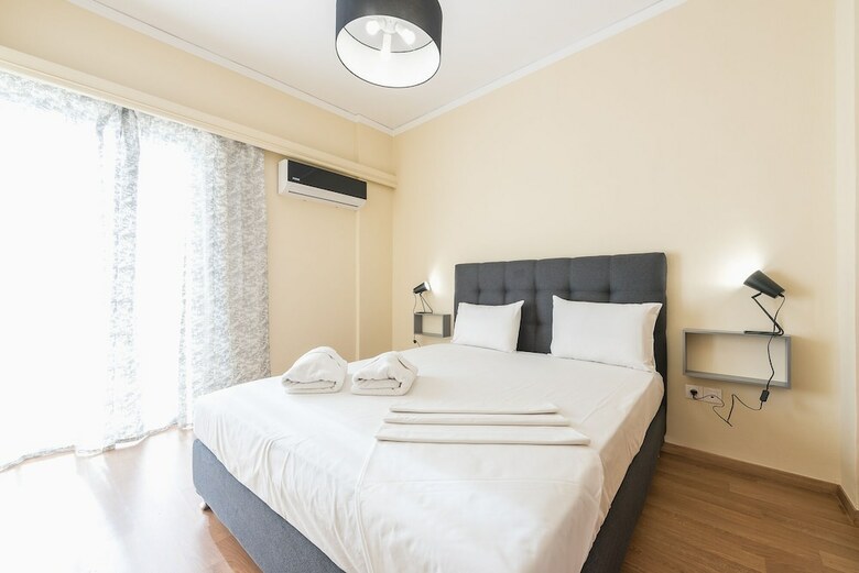 Apartamentos Acropolis Family Suite