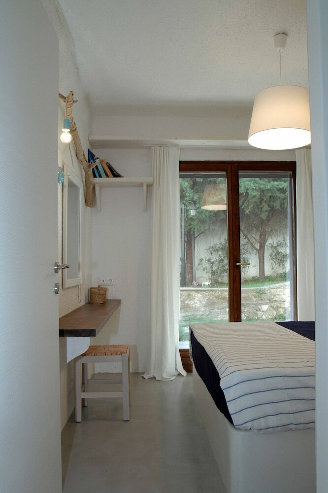 The Aegean Cottage In Siviri