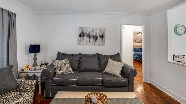 2 Bedroom, Downs Avenue
