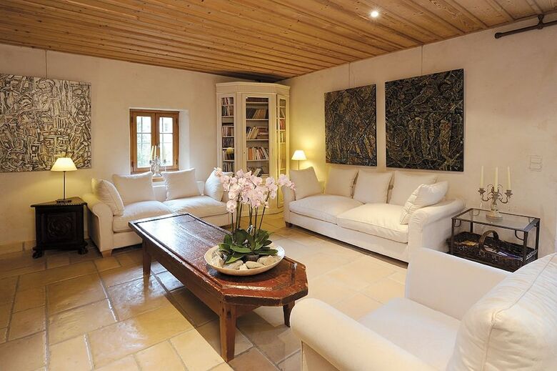 Hotel Chambres D'h�tes La Vallombreuse