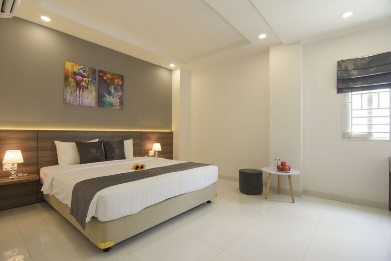 Hera Hotel