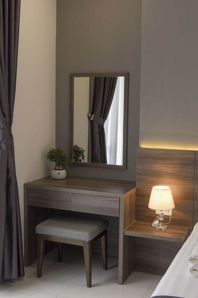Hera Hotel