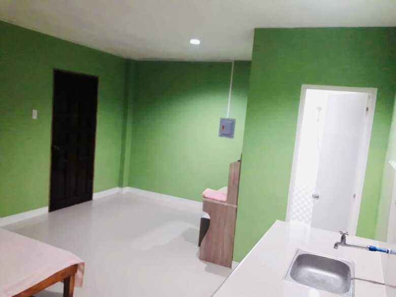 Hotel Rozay Travellers Inn