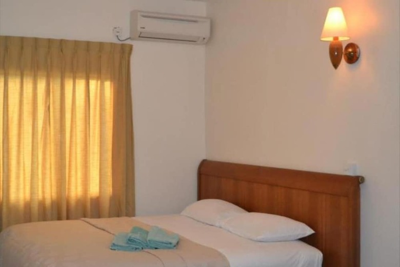 Hotel Oyo 89890 Mila Motel 2