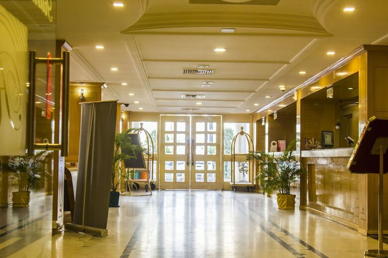 Hotel Royal Regency Lifotel By Crossway