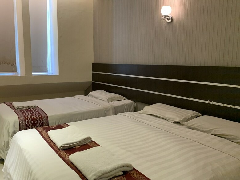 Hotel Oyo 89944 Stay Inn