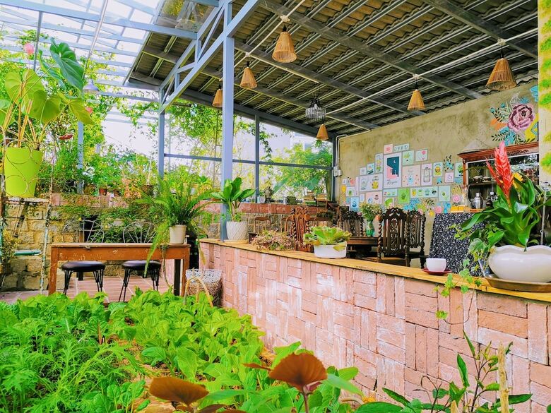 Hotel Roserie Home Cafe