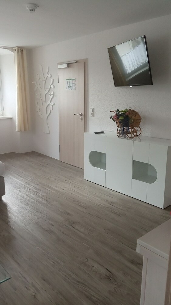 Hotel G�stehaus - Caf� Frank