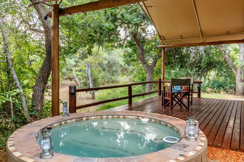 Hotel Phelwana Game Lodge