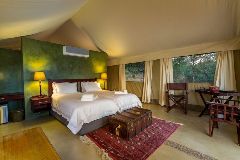 Hotel Phelwana Game Lodge
