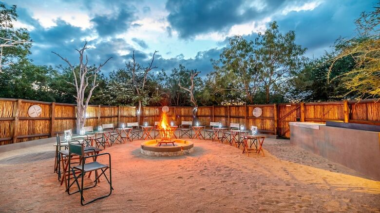 Hotel Phelwana Game Lodge