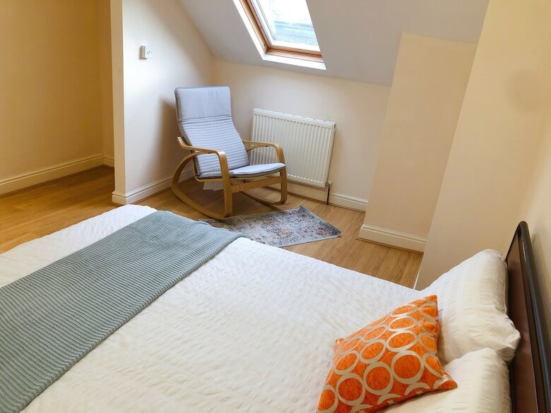Lovely 3 Beds House 6 Guests King Beds