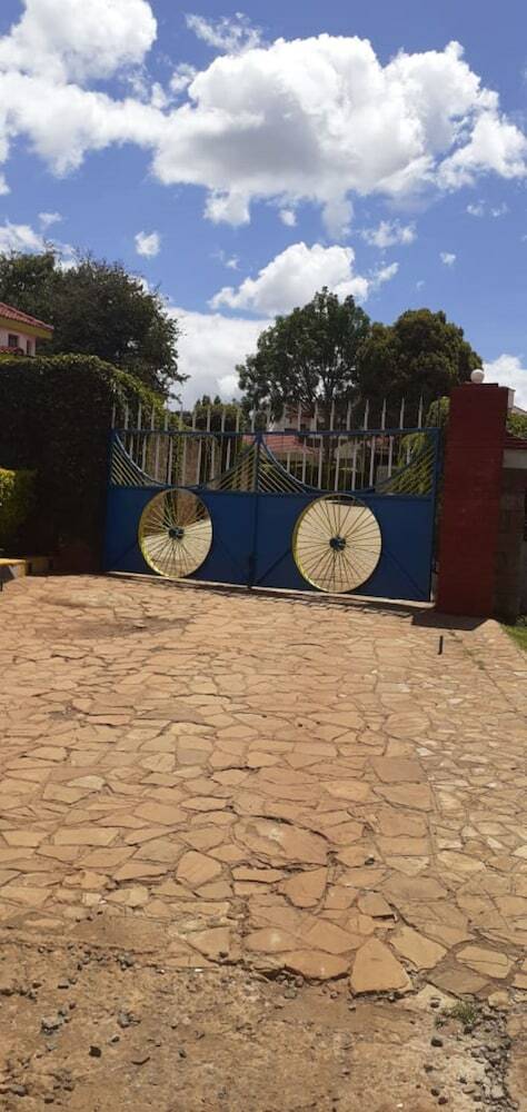Hotel Sosiani Breeze Resort