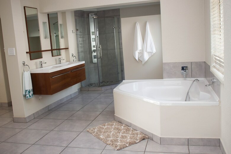 Bed & Breakfast Alicats Place Executive Lodge&conference