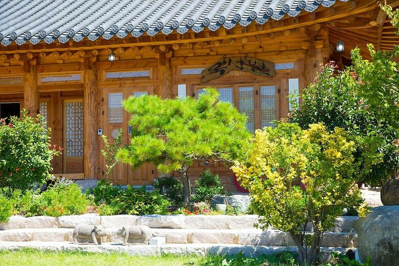 Mr.choi Hanok Pension