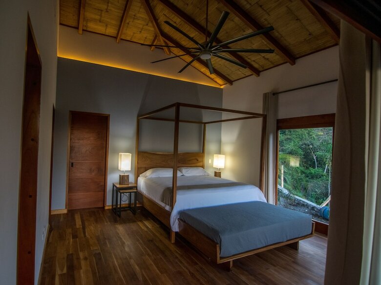 Hermosa-hills Luxury Villas