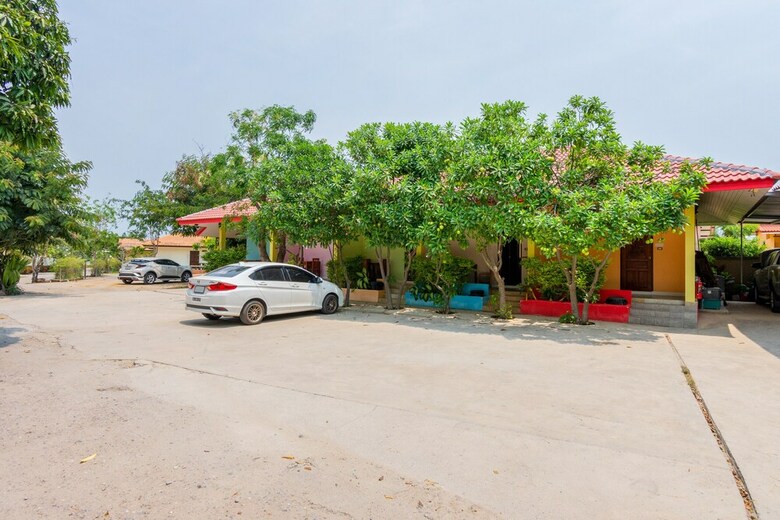 Hotel Oyo Baan Pak Rim Nam
