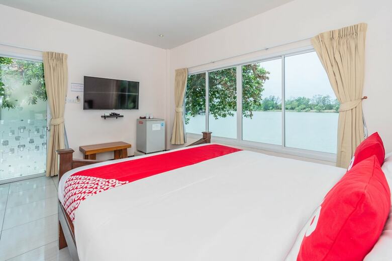 Hotel Oyo Baan Pak Rim Nam
