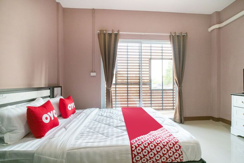 Hotel Oyo 784 Brown Home Sattahip